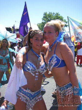 caribana_parade_pt1-068