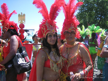 caribana_parade_pt1-070