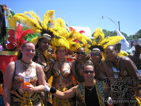 caribana_parade_pt1-097