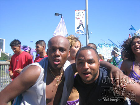 caribana_parade_pt1-113