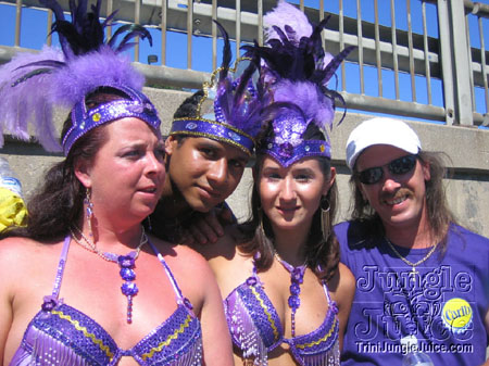caribana_parade_pt1-134