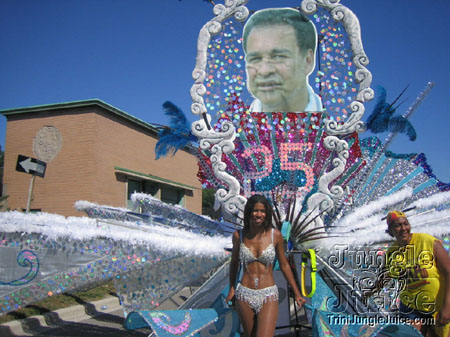 caribana_parade_pt1-140