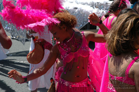 caribana_parade_pt2-014