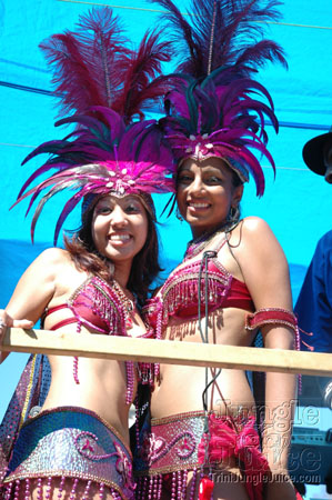 caribana_parade_pt2-101