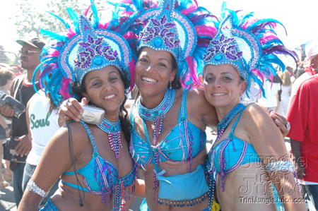 caribana_parade_pt2-113