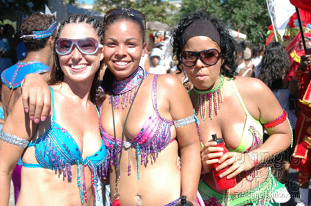 caribana_parade_pt2-114