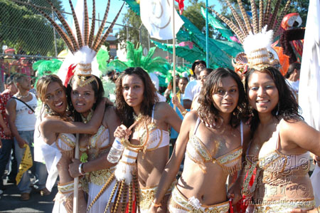 caribana_parade_pt2-131