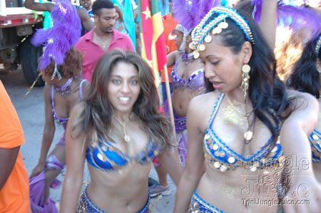 caribana_parade_pt2-133