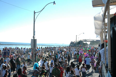 caribana_parade_pt2-150