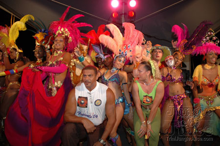 genesis_2k6_launch-046