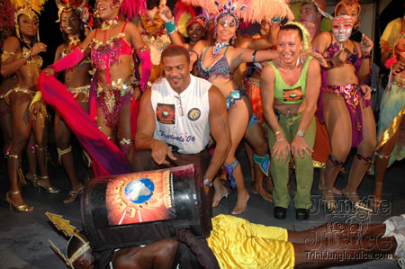 genesis_2k6_launch-047