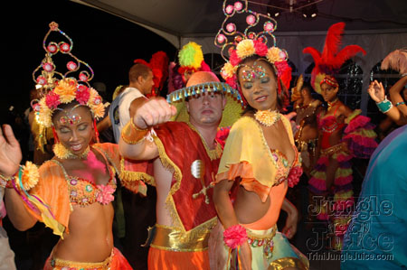 genesis_2k6_launch-064