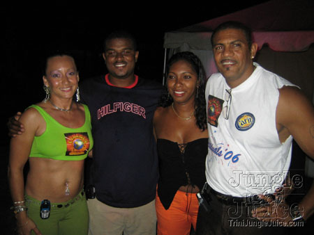 genesis_2k6_launch-074