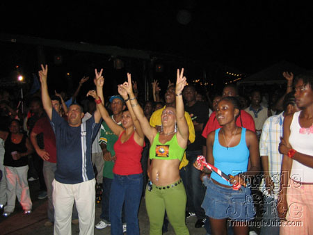 genesis_2k6_launch-078