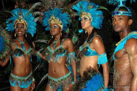 islandpeople_2k6_launch-020