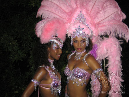 islandpeople_2k6_launch-032