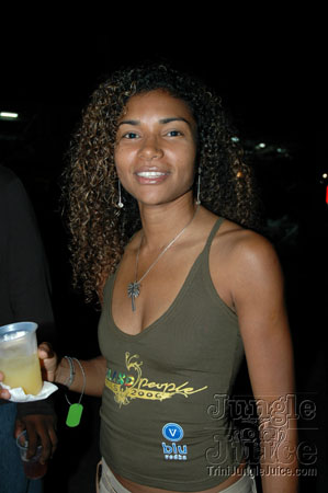 islandpeople_2k6_launch-038