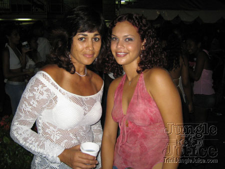 islandpeople_2k6_launch-054