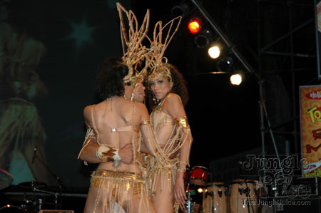 islandpeople_2k6_launch-066