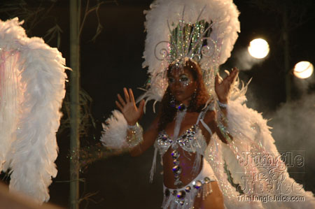 islandpeople_2k6_launch-093