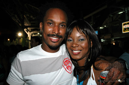 islandpeople_2k6_launch-180