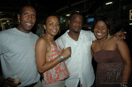 islandpeople_2k6_launch-189