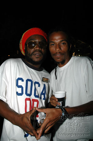 islandpeople_2k6_launch-196