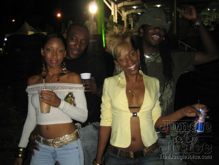 islandpeople_2k6_launch-225