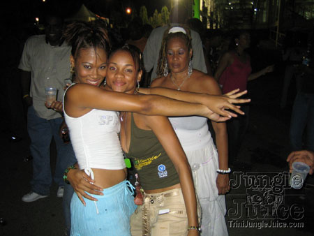 islandpeople_2k6_launch-228