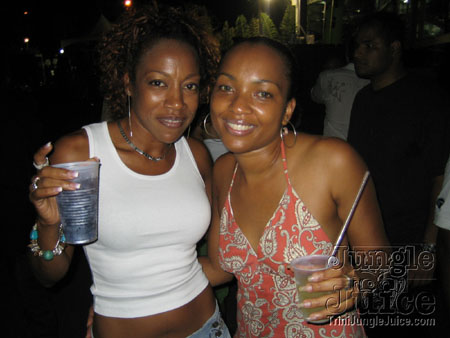 islandpeople_2k6_launch-230