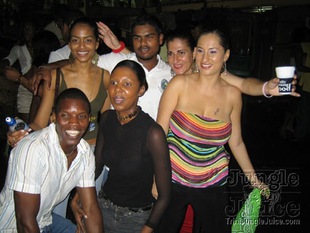 islandpeople_2k6_launch-242