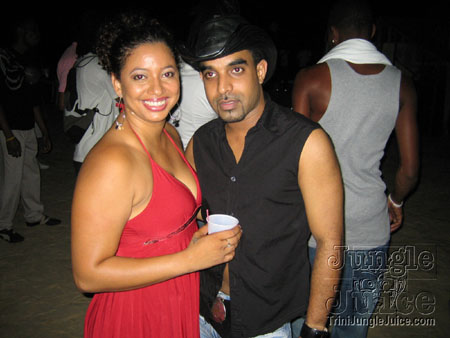 islandevents_2k6_launch-05