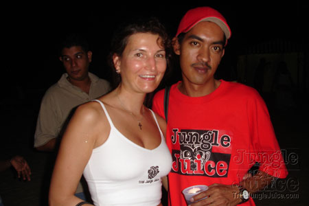 islandevents_2k6_launch-07