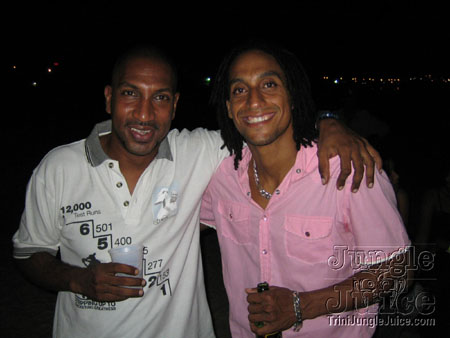 islandevents_2k6_launch-08