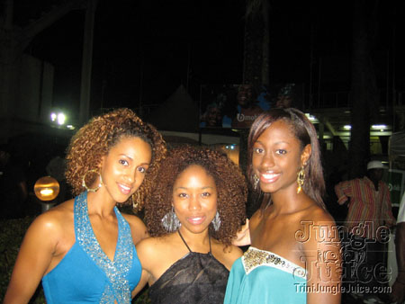 kayne_west_concert-02