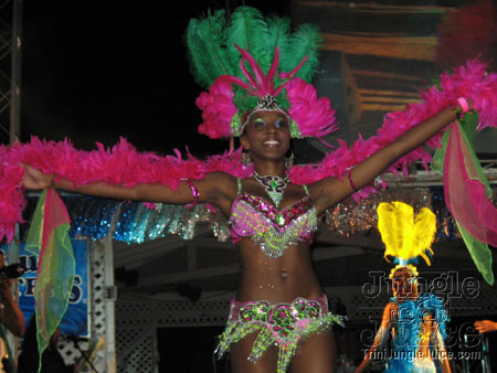 poison_2k6_launch-007