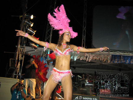 poison_2k6_launch-013