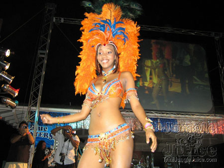 poison_2k6_launch-019