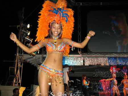 poison_2k6_launch-022