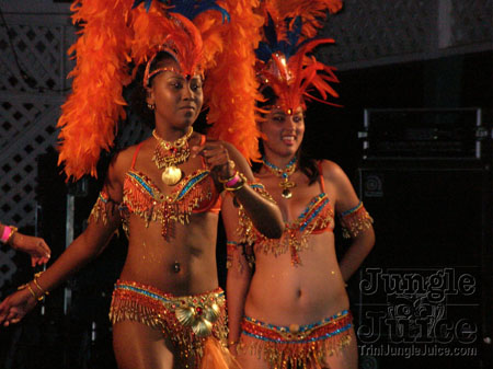 poison_2k6_launch-039