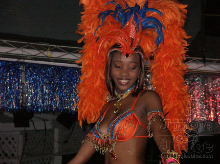 poison_2k6_launch-040