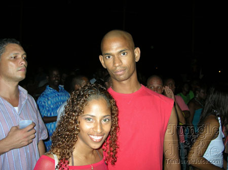 poison_2k6_launch-051