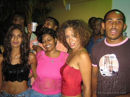 poison_2k6_launch-057