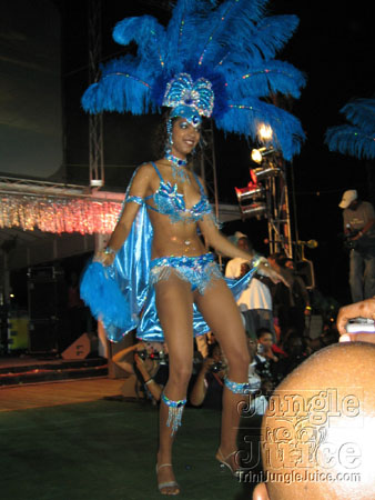 poison_2k6_launch-066