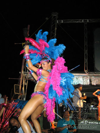 poison_2k6_launch-073