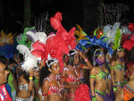 poison_2k6_launch-074