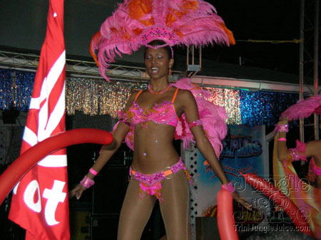 poison_2k6_launch-077