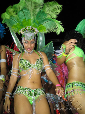 poison_2k6_launch-095