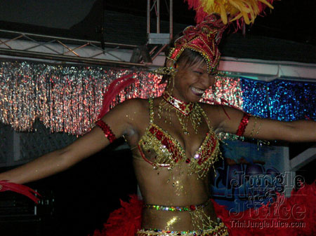 poison_2k6_launch-099