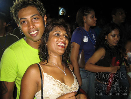 poison_2k6_launch-113